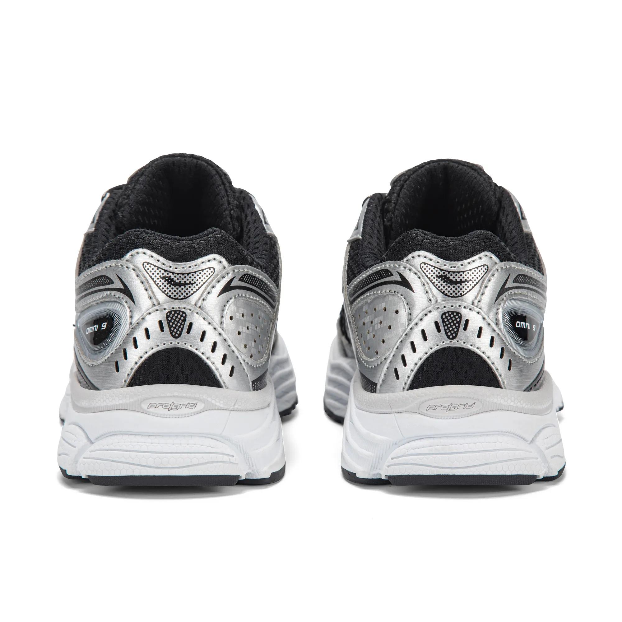 Omni 9 KDZ, Black/Silver, dynamic 4