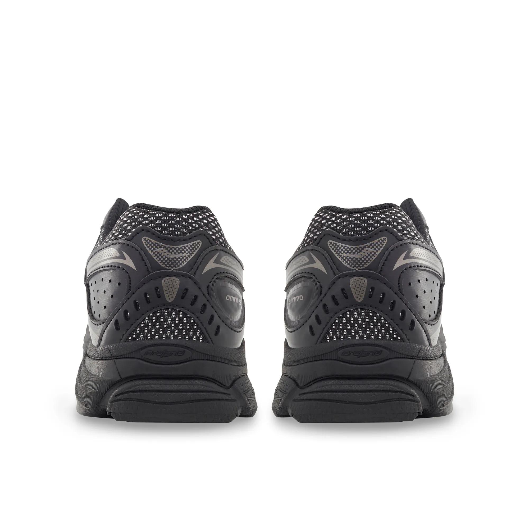 Omni 9 KDZ, Black/Graphite, dynamic 4