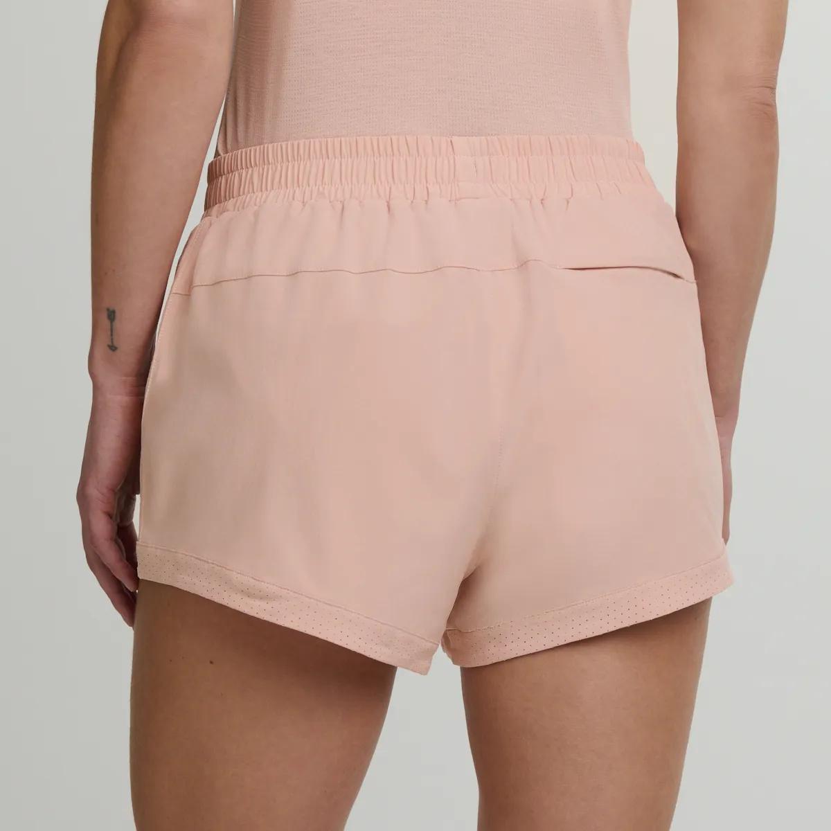 Outpace 3" Short, Cameo, dynamic 2